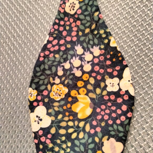 Cremieux Bow Tie - Picture 2 of 3